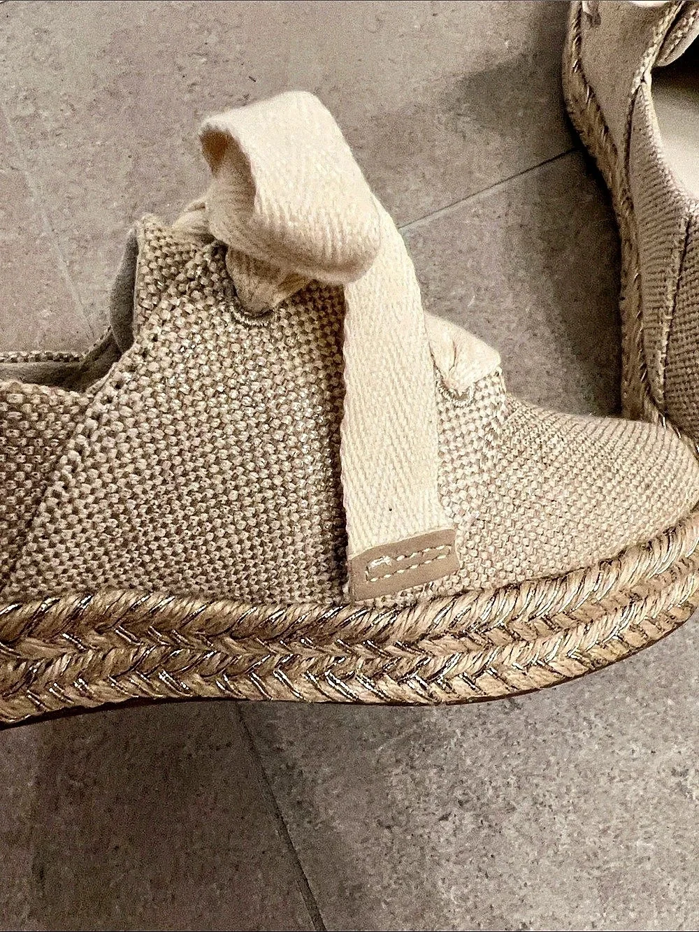 TOMS Women's Espadrille Sneakers Beige US 7